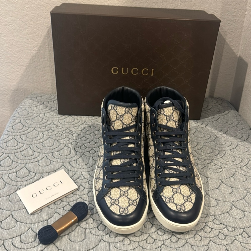 GUCCi GG Supreme
